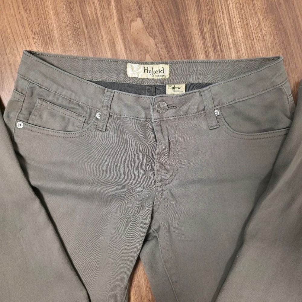 Hybrid & Company Women's Skinny Pants